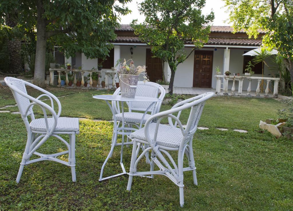 Villa Jasmin Studios กูเวีย ห้อง รูปภาพ