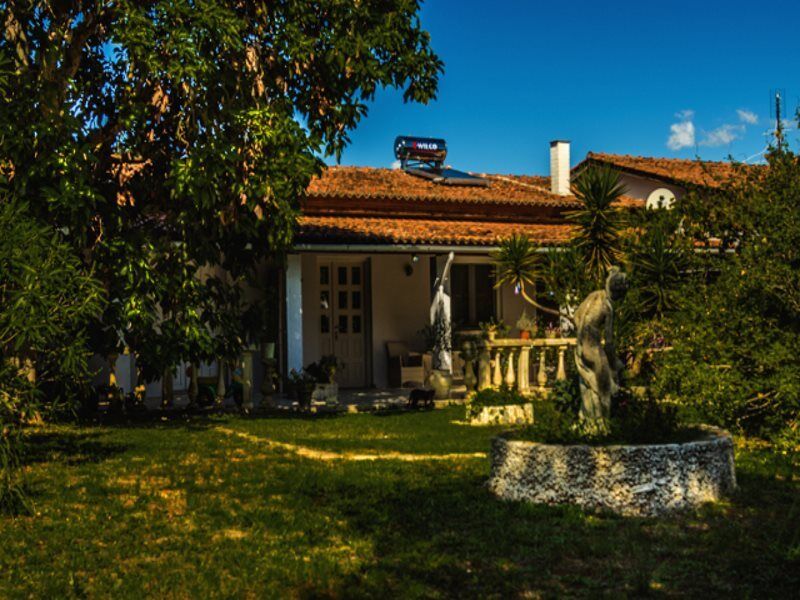 Villa Jasmin Studios กูเวีย ภายนอก รูปภาพ